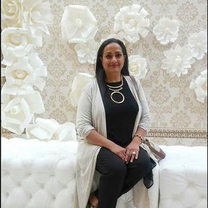 Meet your Posher, Aliya